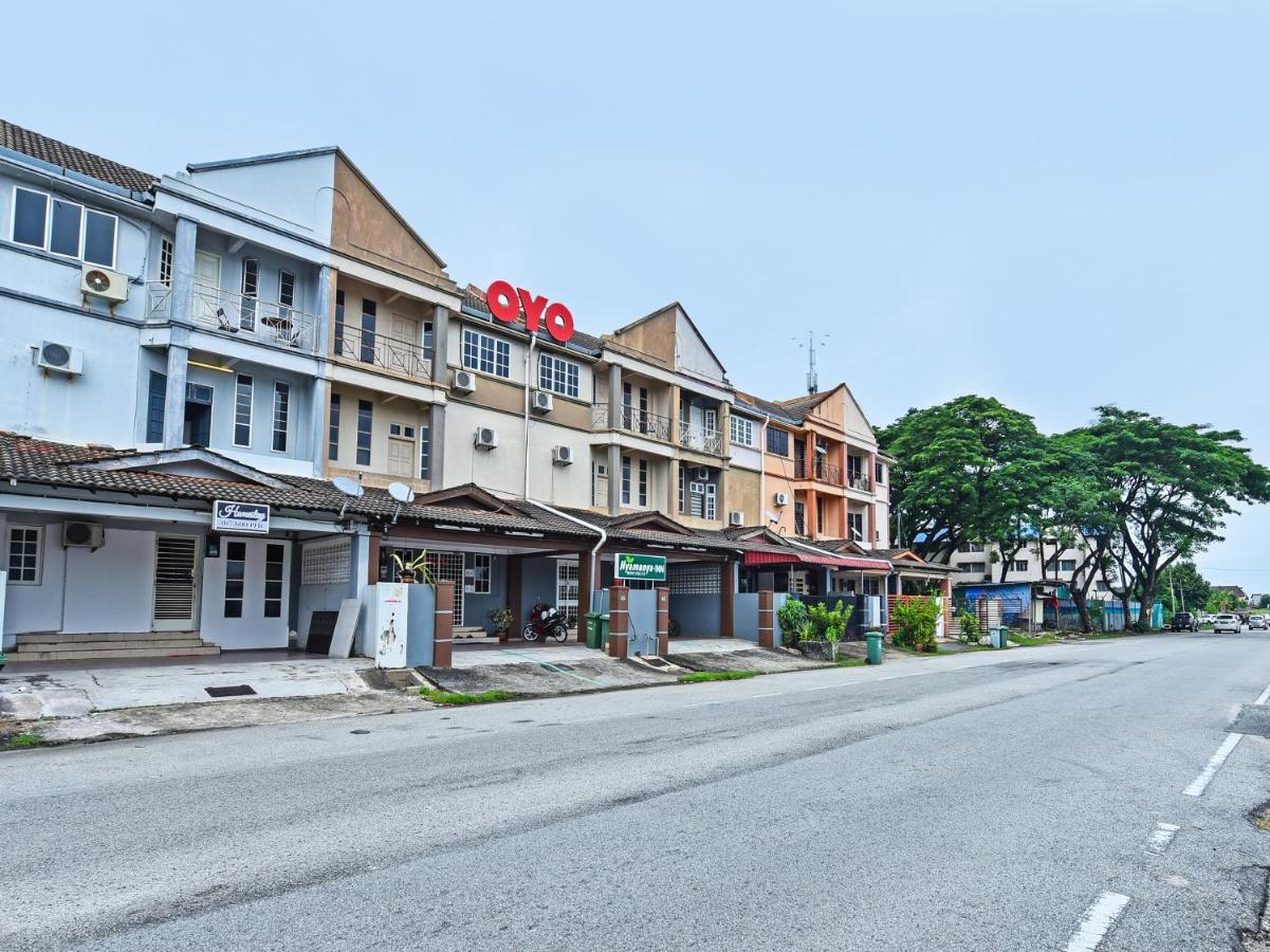 Oyo 90363 Nyamanya Inn Kuantan Esterno foto